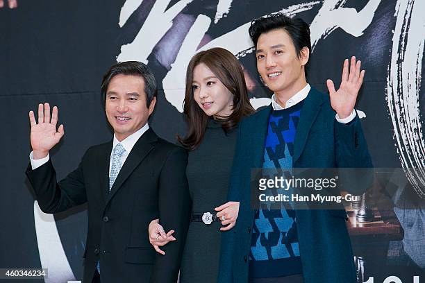 South Korean actors Cho Jae-Hyun, Kim A-Joong and Kim Rae-Won attend the press conference of SBS Drama 'Punch' at SBS on December 11, 2014 in Seoul,...