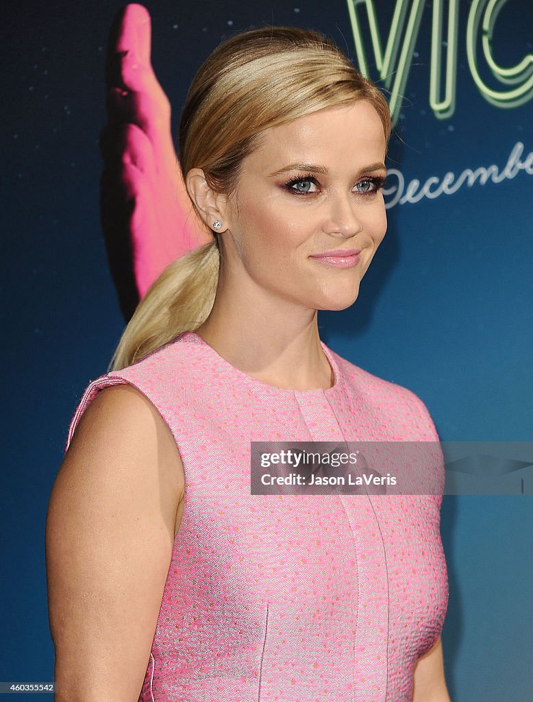 Premiere Of Warner Bros. Pictures' "Inherent Vice" - Arrivals