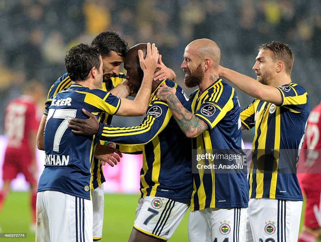 Fenerbahce vs Sivasspor: Turkish Spor Toto Super League