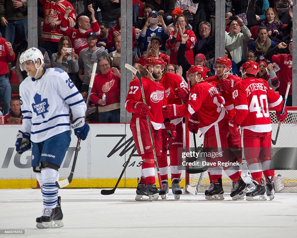 Toronto Maple Leafs v Detroit Red Wings