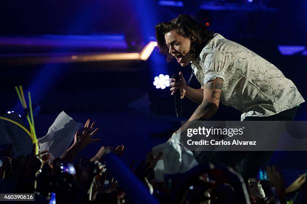 Harry Styles of One Direction performs on stage during the "40 Principales" awards 2013 ceremony at the Barclaycard Center on December 12, 2014 in...