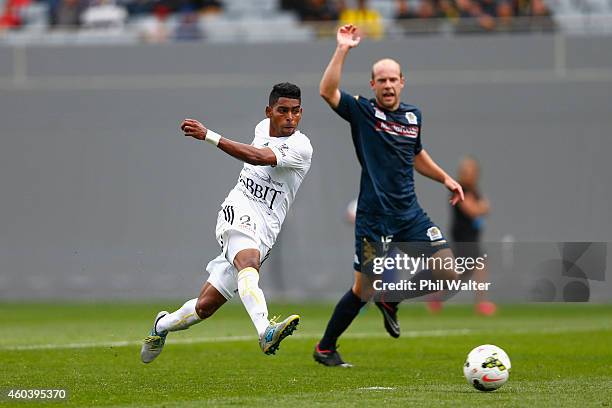 Roy Krishna of the Phoenix scores a goal during the round 11 A-League match between the Wellington Phoenix and the Central Coast Mariners at Eden...