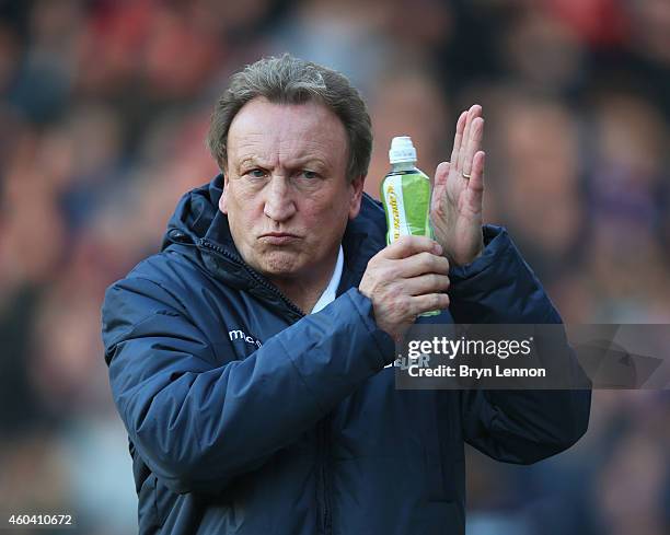 Neil Warnock manager of Crystal Palace looks on prior to the Barclays Premier League match between Crystal Palace and Stoke City at Selhurst Park on...