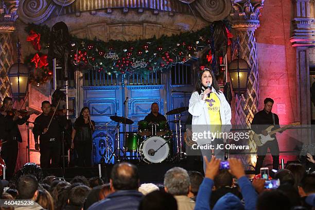 272 Daniela Romo Stock Photos, High-Res Pictures, and Images - Getty Images