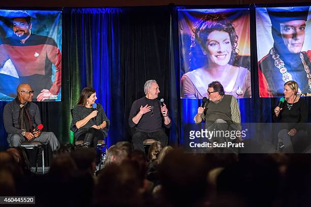 Michael Dorn, Marina Sirtis, Brent Spiner, Jonathan Frakes and Denise Crosby speak on stage at the Star Trek Convention at MEYDENBAUER CENTER on...