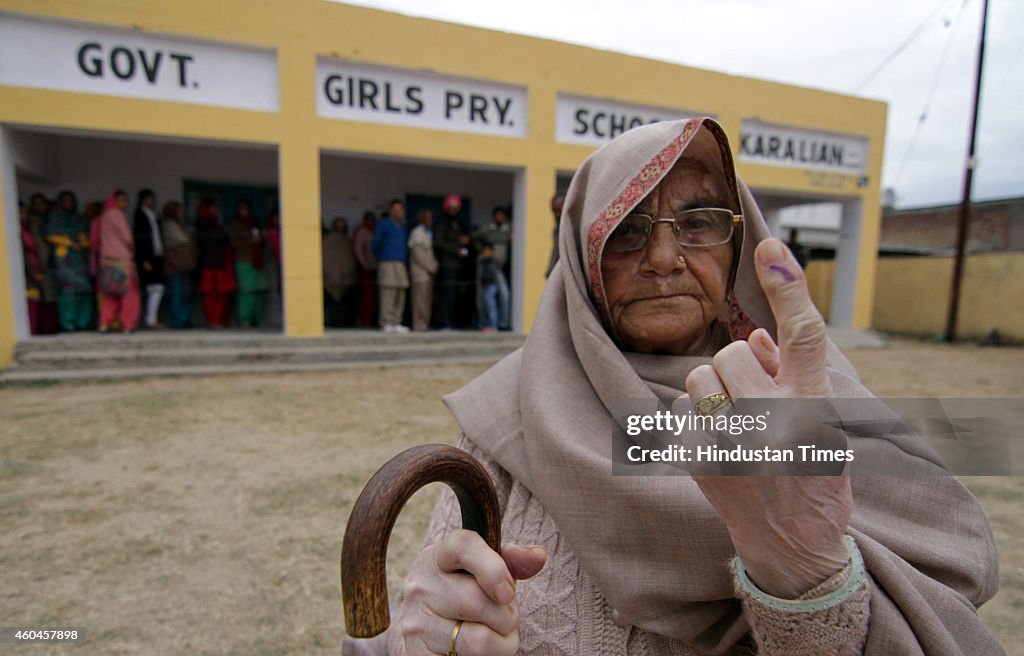 Fourth Phase Of Assembly Elections: Voting Under Way In Jammu And Kashmir, Jharkhand