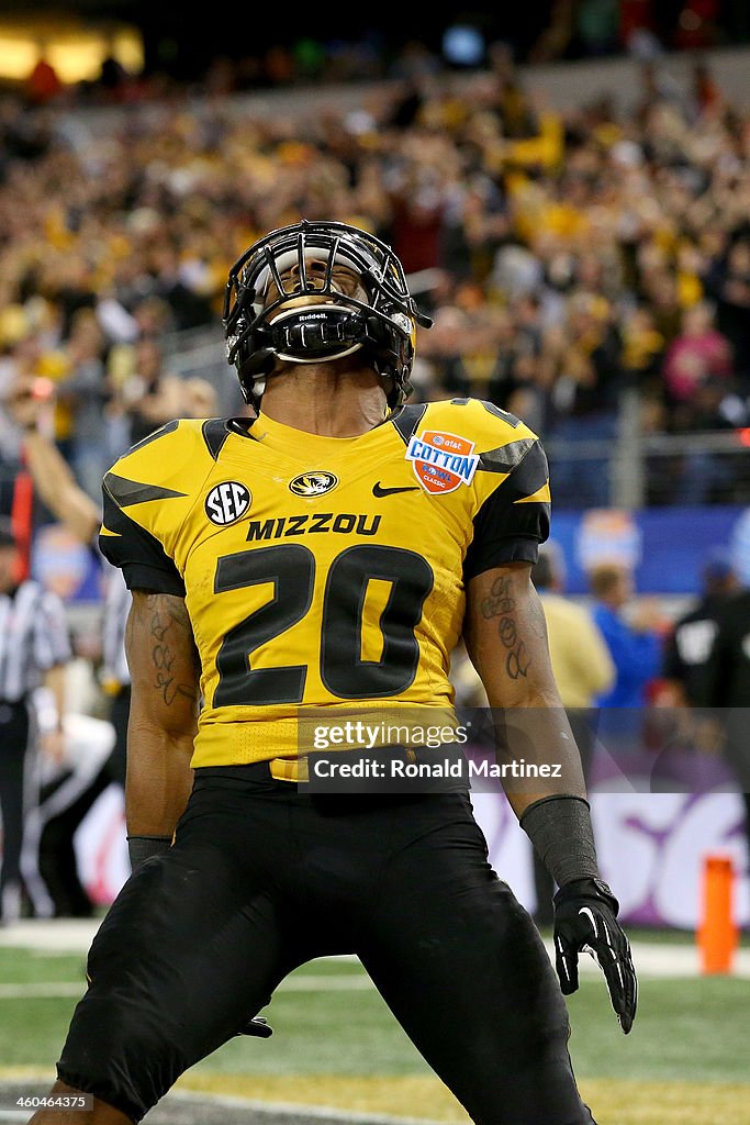 AT&T Cotton Bowl - Oklahoma State v Missouri