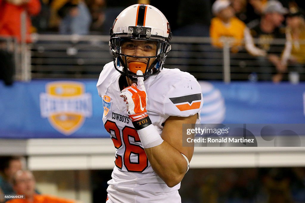 AT&T Cotton Bowl - Oklahoma State v Missouri