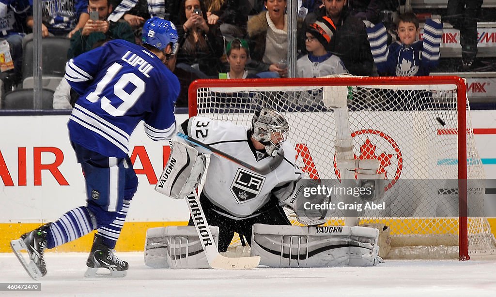 Los Angeles Kings v Toronto Maple Leafs