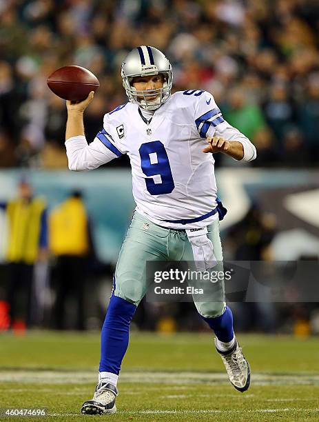 Tony Romo of the Dallas Cowboys throws a pass in the first quarter against the Philadelphia Eagles at Lincoln Financial Field on December 14, 2014 in...