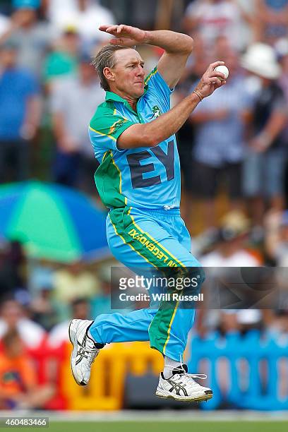 Andy Bichel of the Legends XI bowls during the Twenty20 match between the Perth Scorchers and Australian Legends at Aquinas College on December 15,...