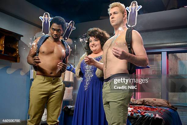Martin Freeman" Episode 1671 -- Pictured: Jay Pharoah, Aidy Bryant as Janeen and Taran Killam during the "Waterbed Commercial" skit on December 13,...