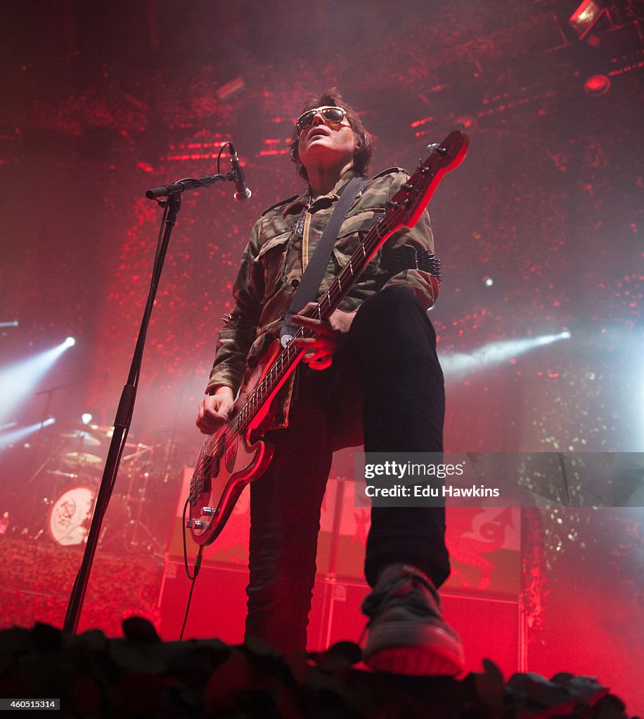 The Manic Street Preachers Perform At The Roundhouse In London