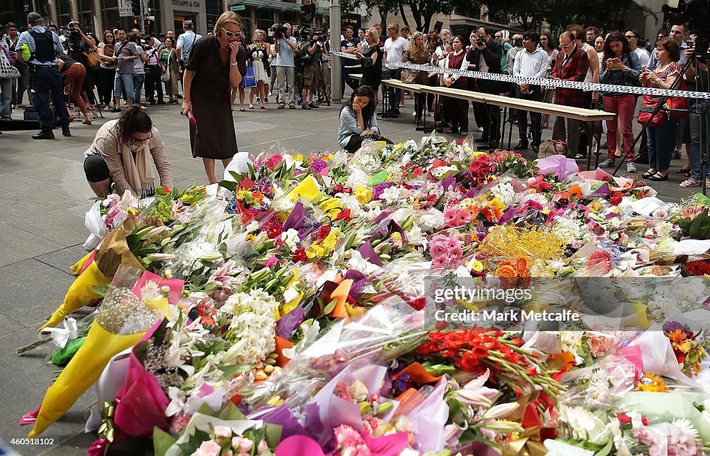 Sydney Begins Clear Up After 16 Hour Siege