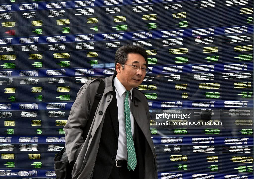 JAPAN-ECONOMY-FINANCE-STOCKS