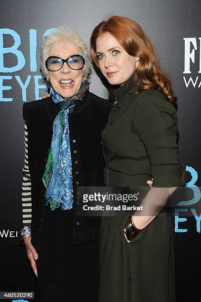 Artist Margaret Keane and actress Amy Adams attend the "Big Eyes" New York Premiere at Museum of Modern Art on December 15, 2014 in New York City.