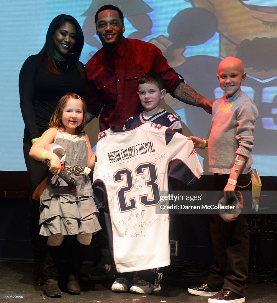 New England Patriot Pat Chung Hosts Open Mic Night for Boston Children's Hospital