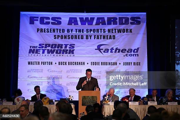 Gary Buttle Greg Buttle Photos and Premium High Res Pictures - Getty Images
