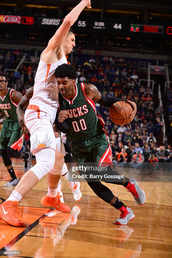 Milwaukee Bucks v Phoenix Suns