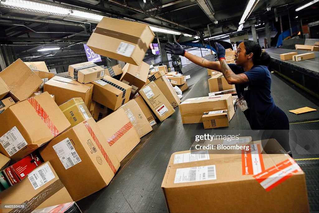 Operations Inside The LAX FedEx Corp. Distribution Hub Ahead Of Earnings Figures