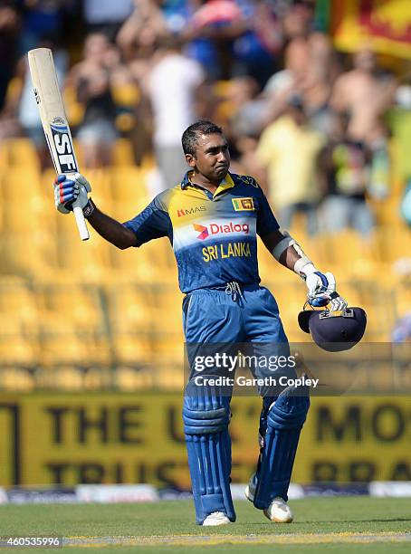 Mahela Jayawardena of Sri Lanka leaves the field after his final ODI innings in Sri Lanka during the 7th One Day International match between Sri...