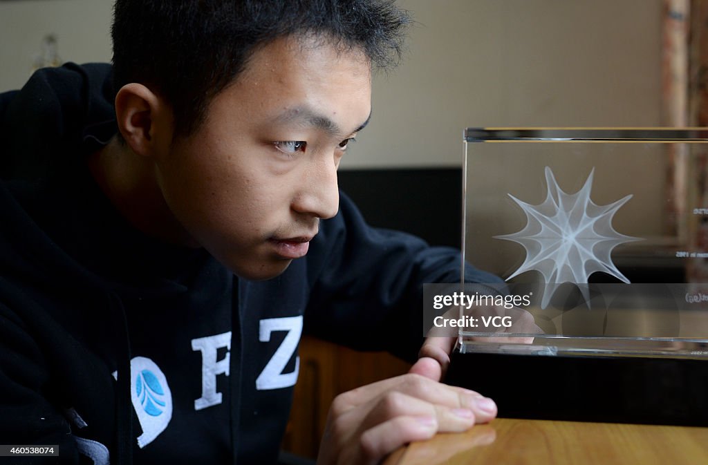 Tan Zerui Wins The 7th Shing-Tung Yau High School Mathematics Awards