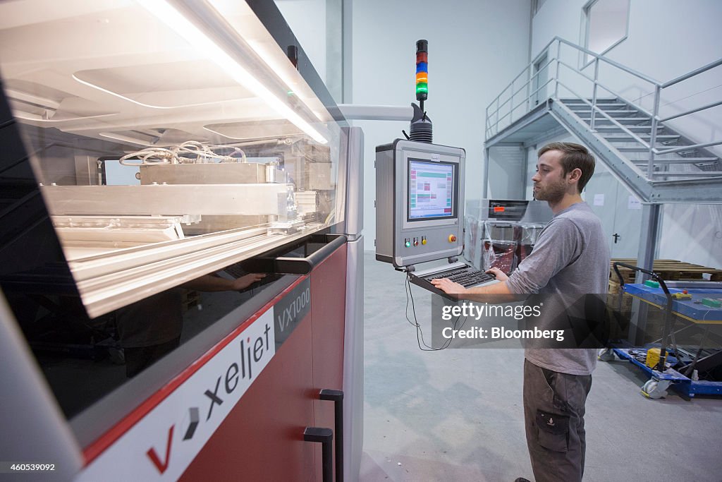 3D Automotive Component Manufacture At Voxeljet AG's Printing Plant