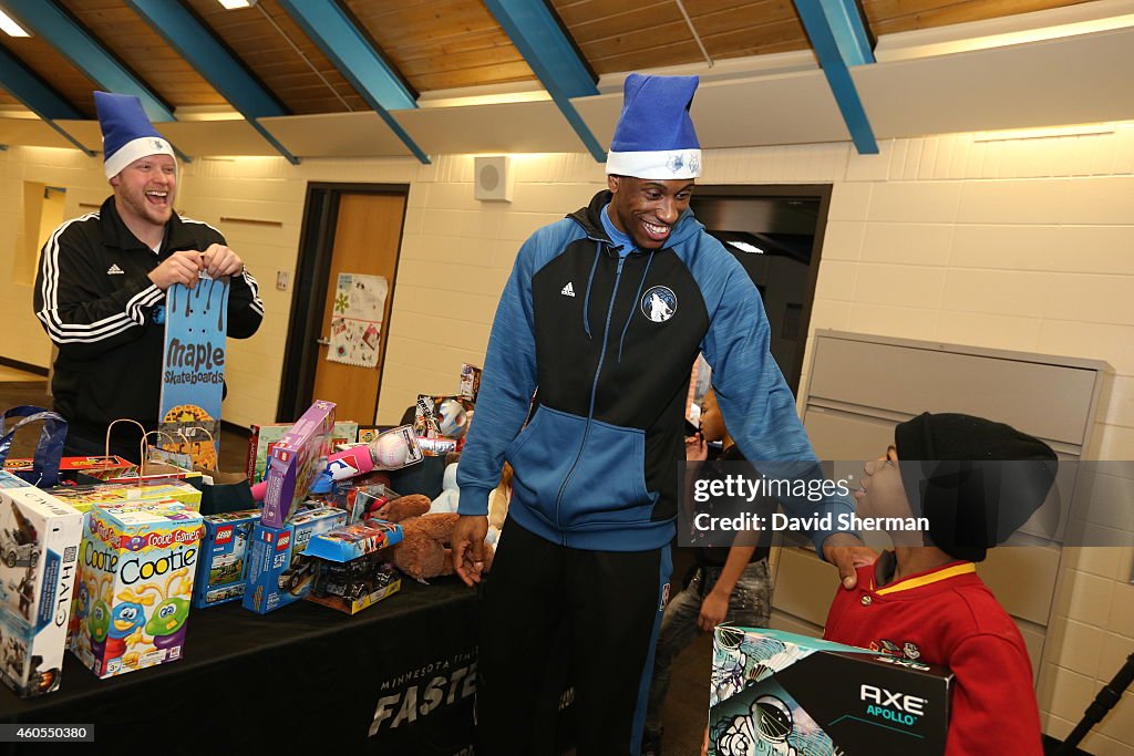 Thaddeus Young Delivers Donated Holiday Toys