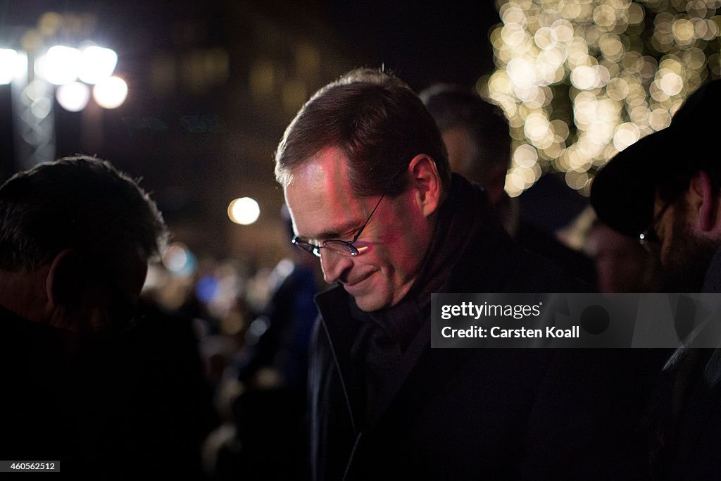 Berlin Jews Celebrate Hanukkah