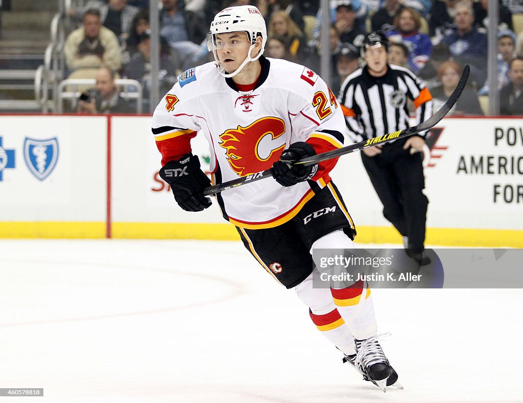 Calgary Flames v Pittsburgh Penguins