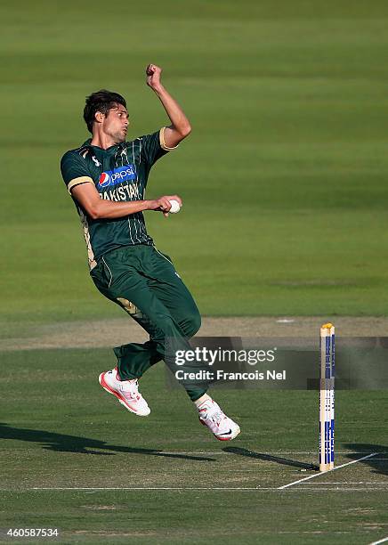 Anwar Ali of Pakistan bowls during the 4th One Day International match between Pakistan and New Zealand at Sheikh Zayed Stadium on December 17, 2014...