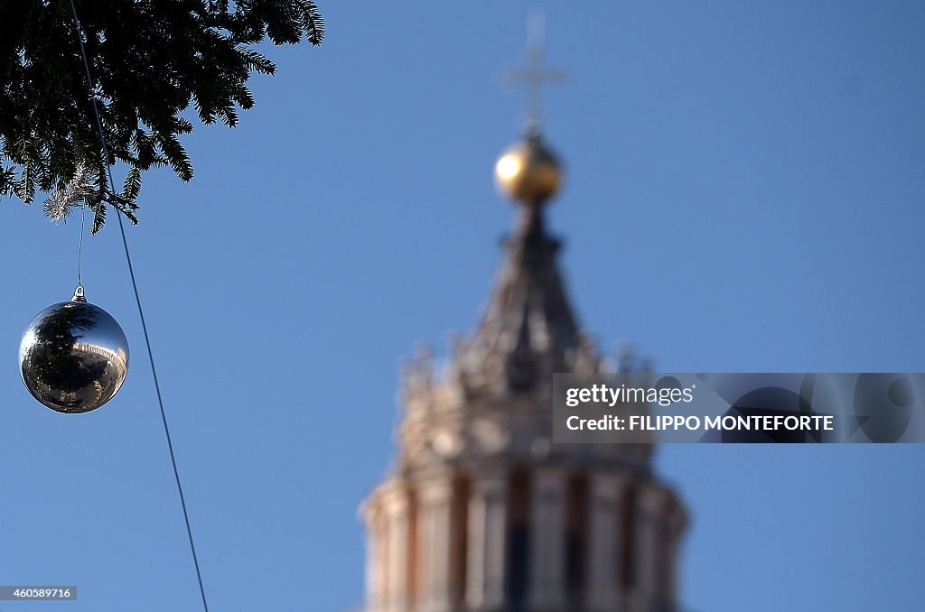 VATICAN-POPE-AUDIENCE-CHRISTMAS