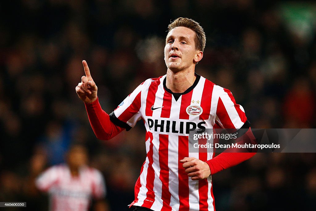 PSV Eindhoven v Feyenoord - Eredivisie