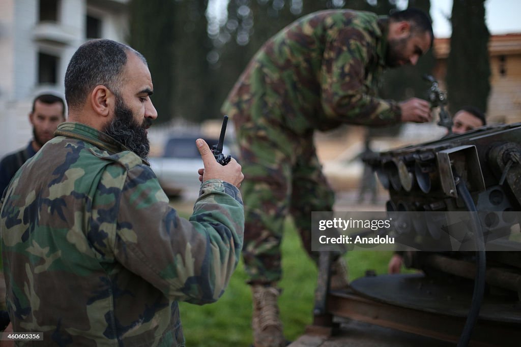 Opponents attack Assad regime forces near Aleppo