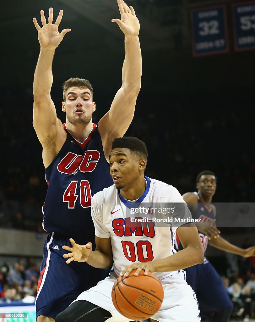 Illinois-Chicago v SMU