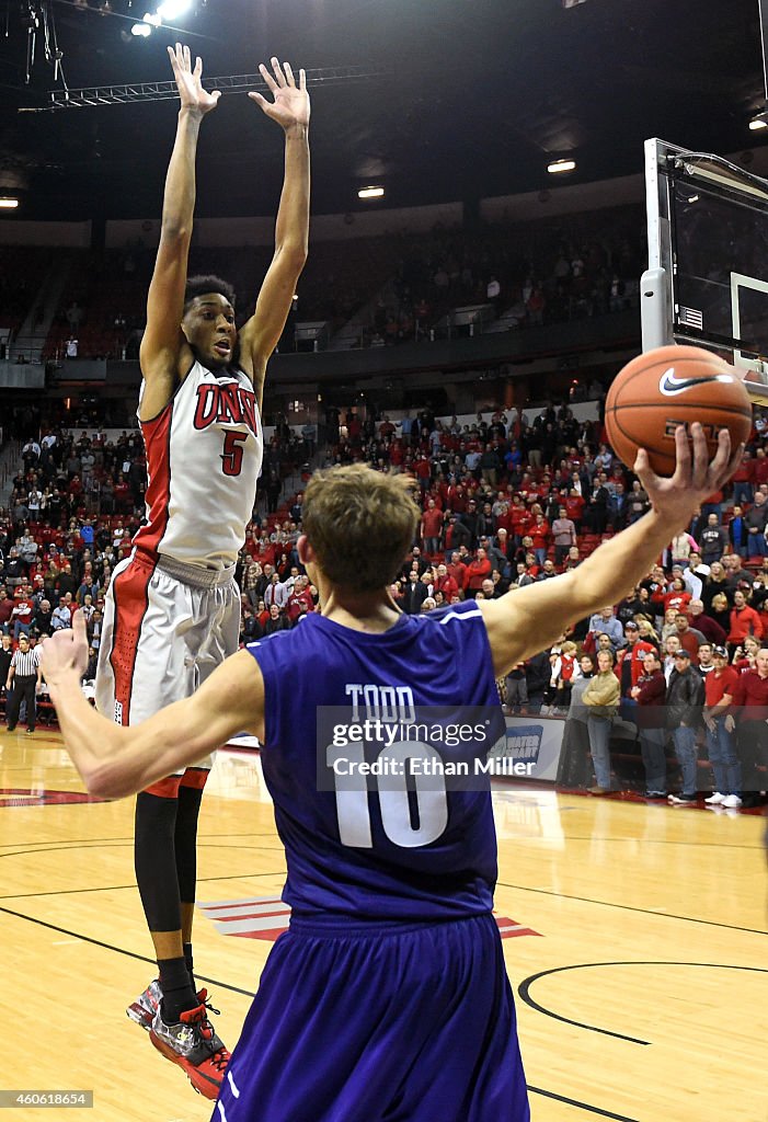 Portland v UNLV