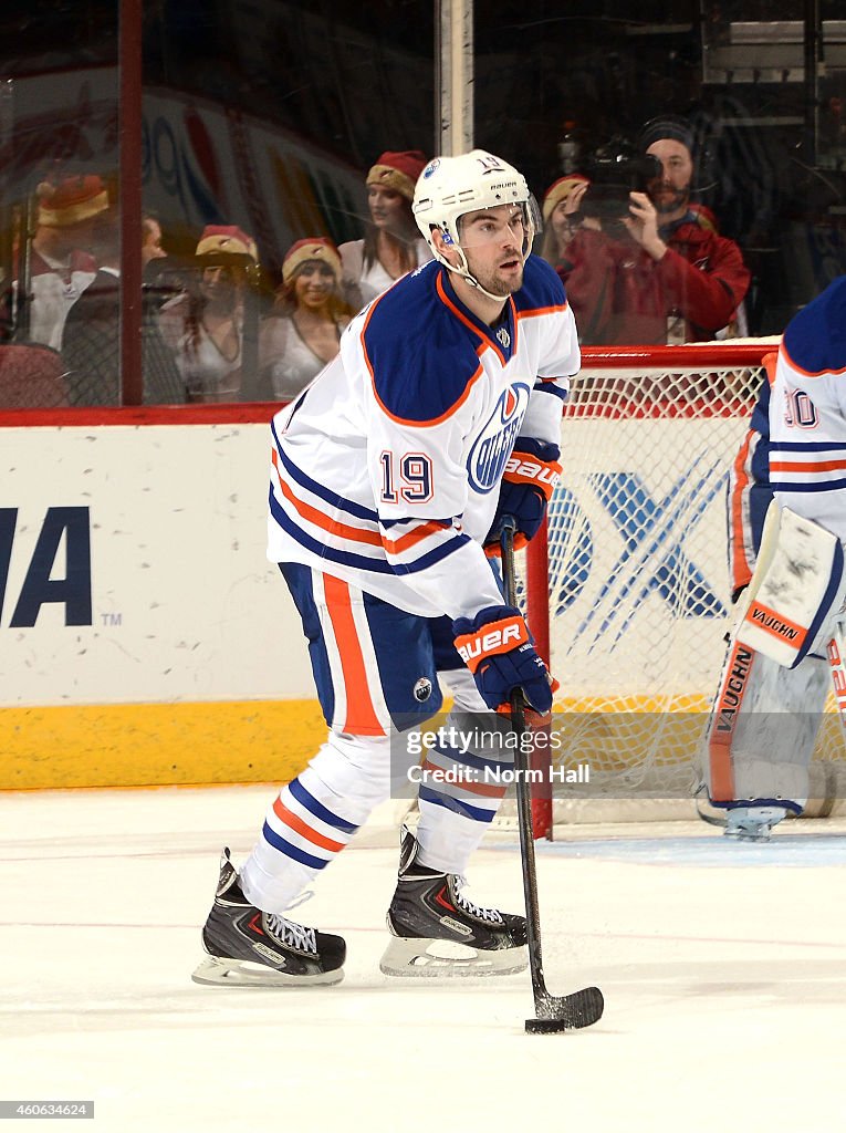 Edmonton Oilers v Arizona Coyotes