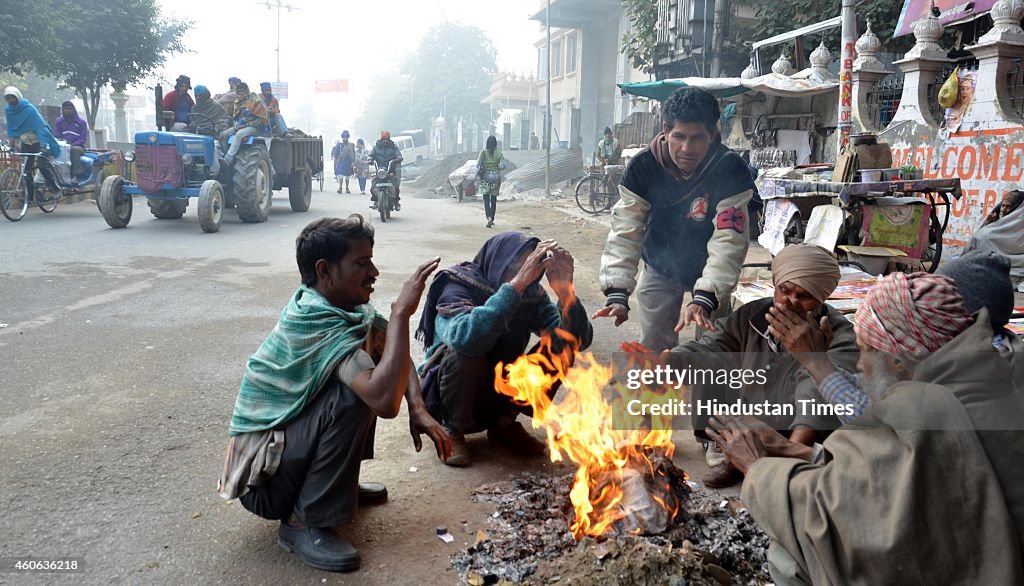 North India Shivers Under Cold Wave; Thick Fog Resurfaces