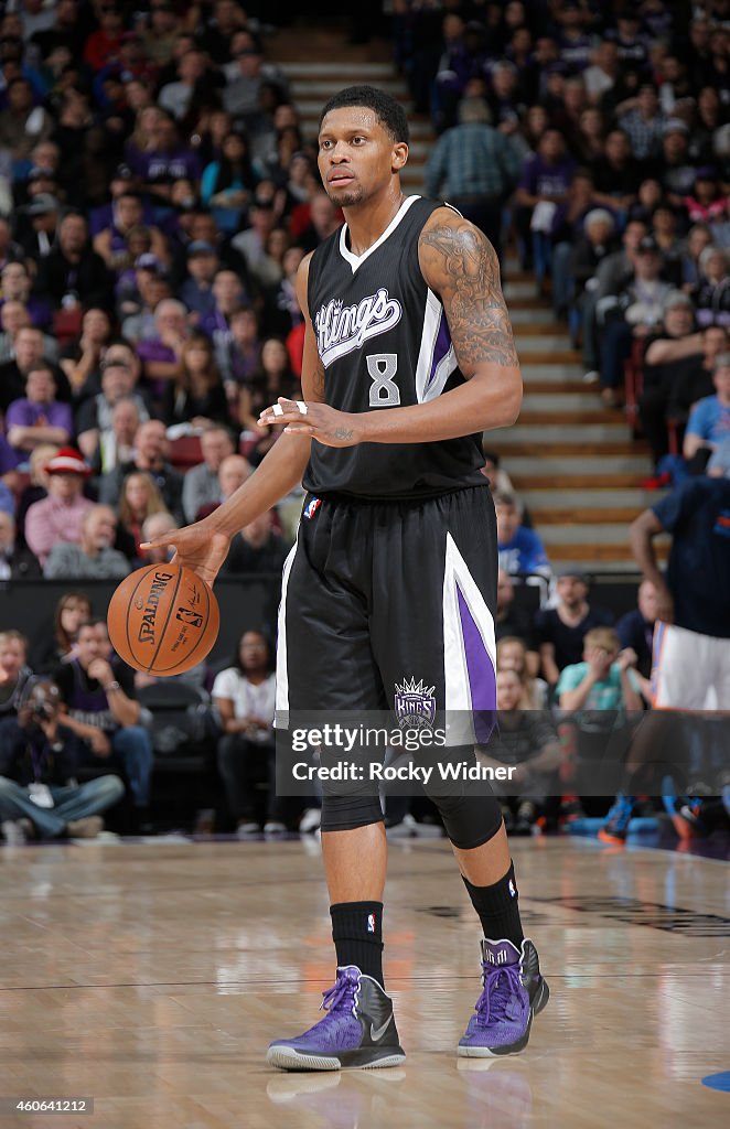 Oklahoma City Thunder v Sacramento Kings