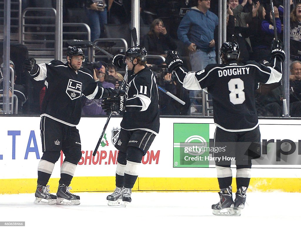 St Louis Blues v Los Angeles Kings