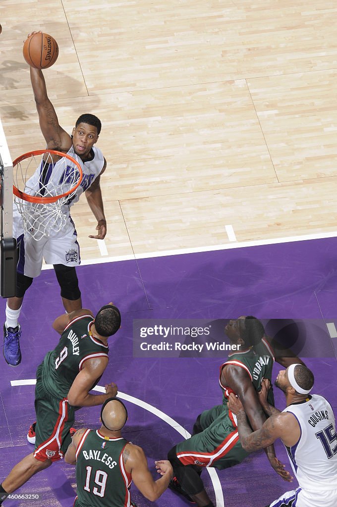 Milwaukee Bucks v Sacramento Kings