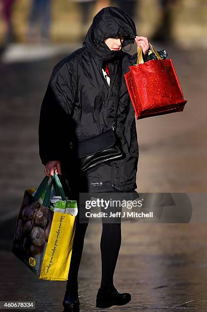 Shoppers look for Christmas gifts on the high street on December 19, 2014 in Glasgow,Scotland. With less than a week until Christmas, traditional...