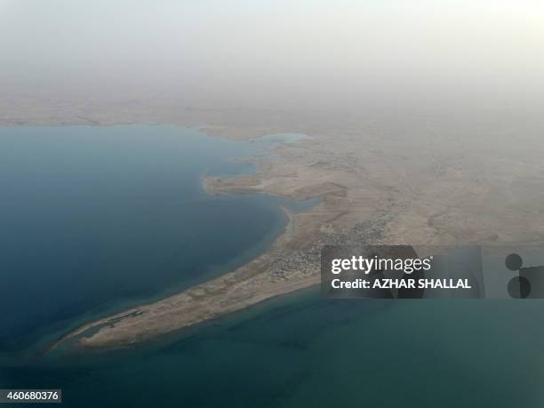 Haditha Bridge 55 Haditha Dam Stock Photos, High-Res Pictures, and Images - Getty Images