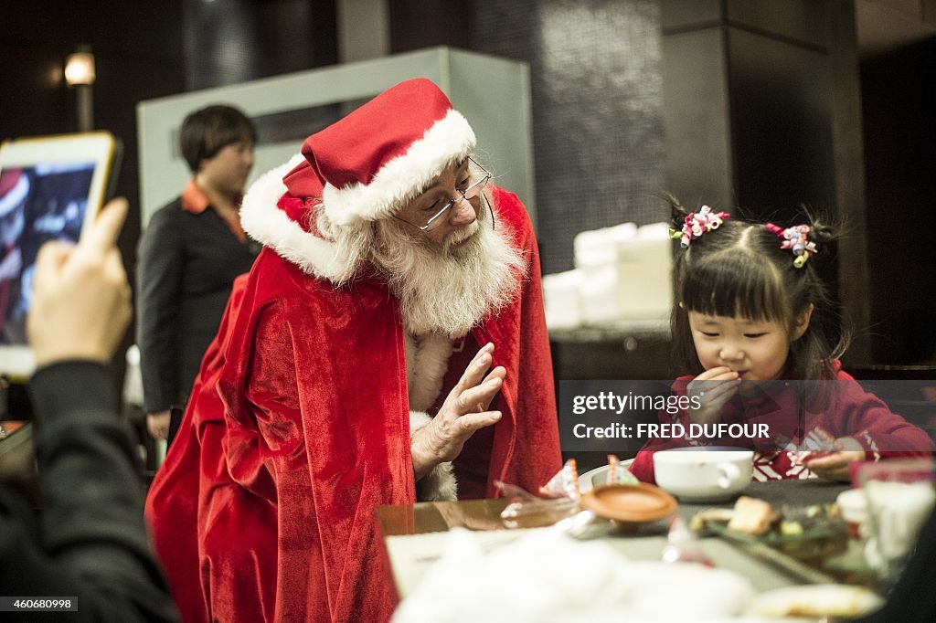 CHINA-CHRISTMAS-RELIGION