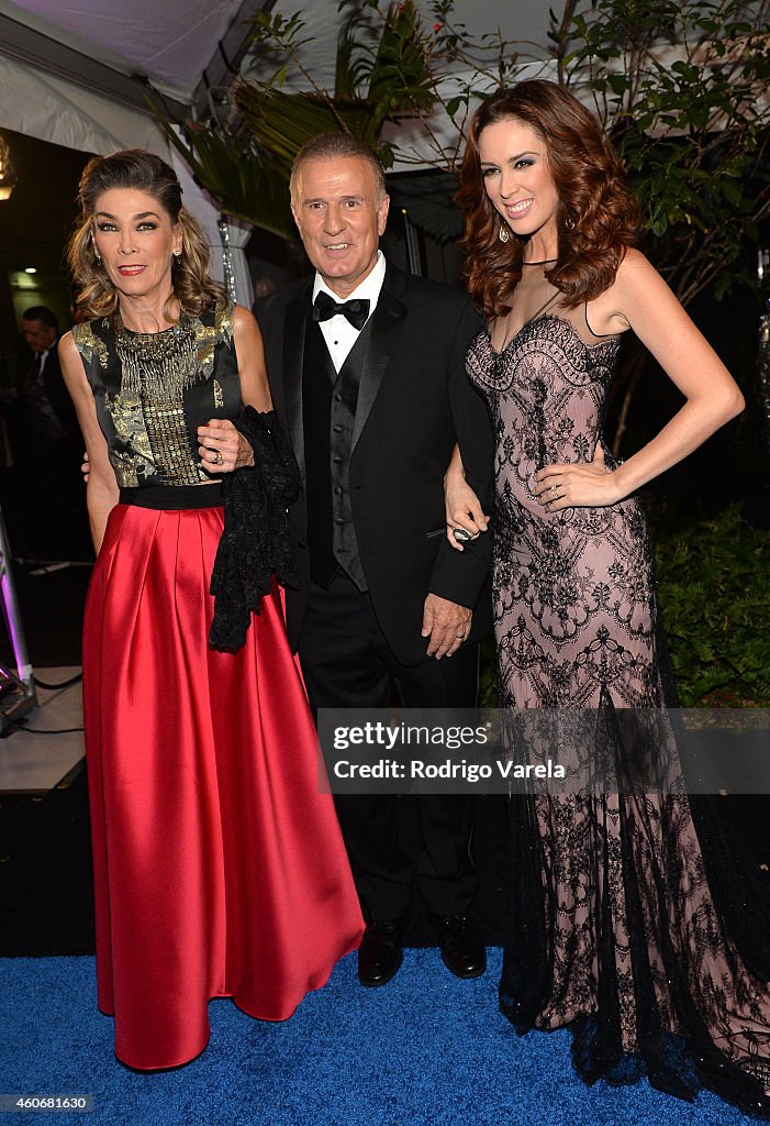 Jacqueline VanHoorde, Jesus Bracamontes and Jacqueline Bracamontes