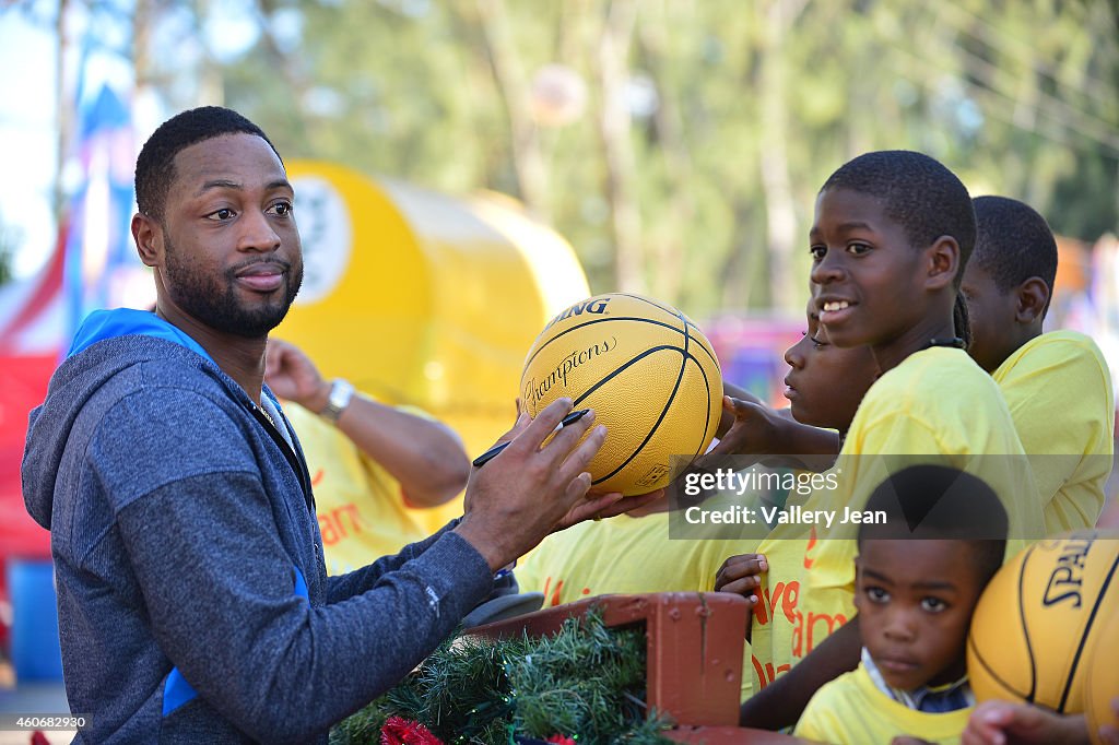 Dwyane Wade Goes One-on-One For Fun-Filled Day With Area Families At Santa's Enchanted Forest