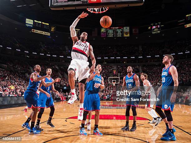 LaMarcus Aldridge of the Portland Trailblazers dunks the ball against the Philadelphia 76ers at the Moda Center Arena in Portland, Oregon. NOTE TO...