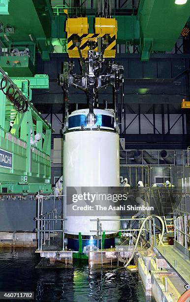 Nuclear Spent Fuel Pool Photos and Premium High Res Pictures - Getty Images