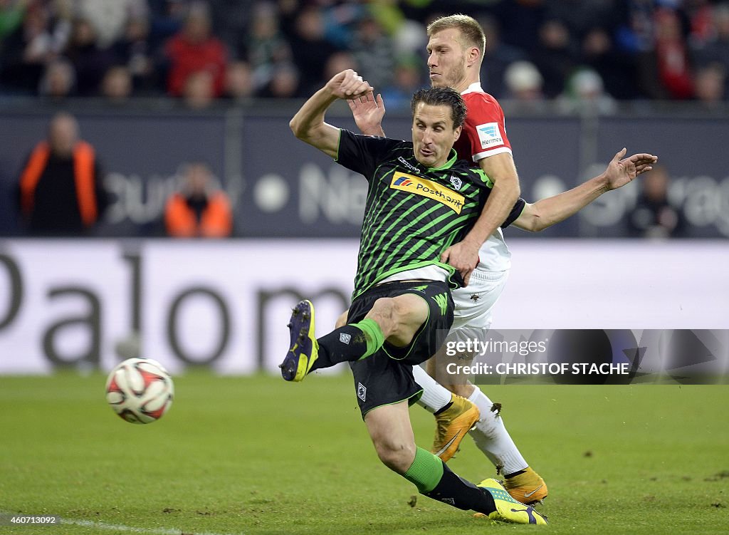 FBL-GER-BUNDESLIGA-AUGSBURG-MOENCHENGLADBACH