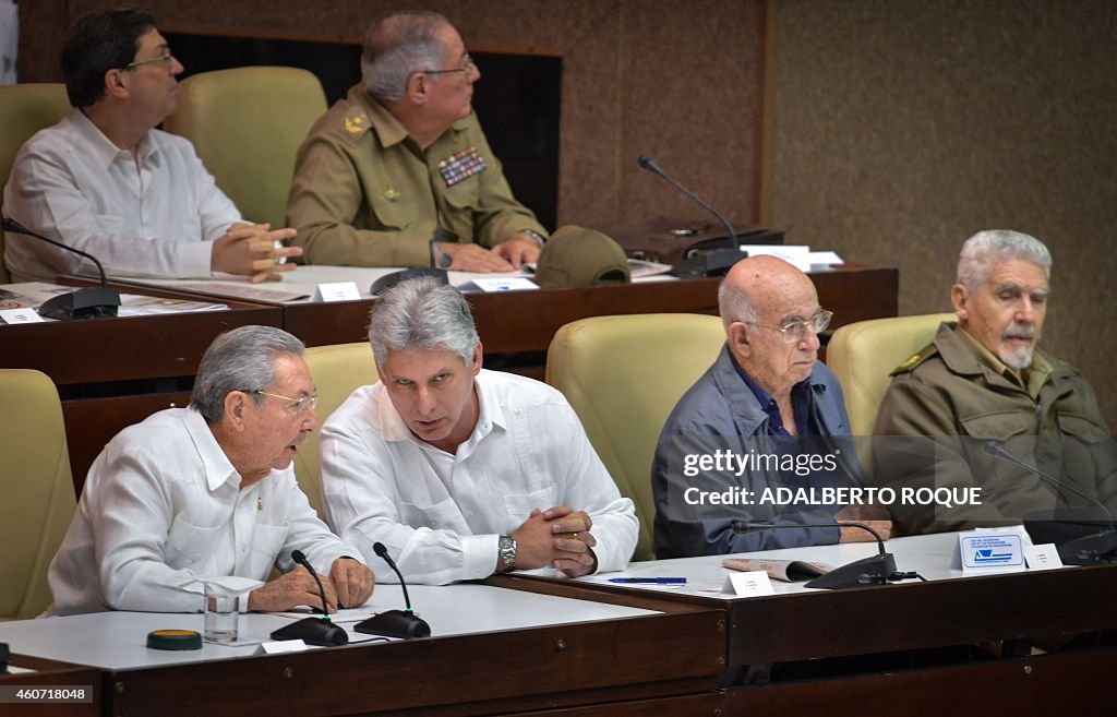 CUBA-PARLIAMENT-CASTRO